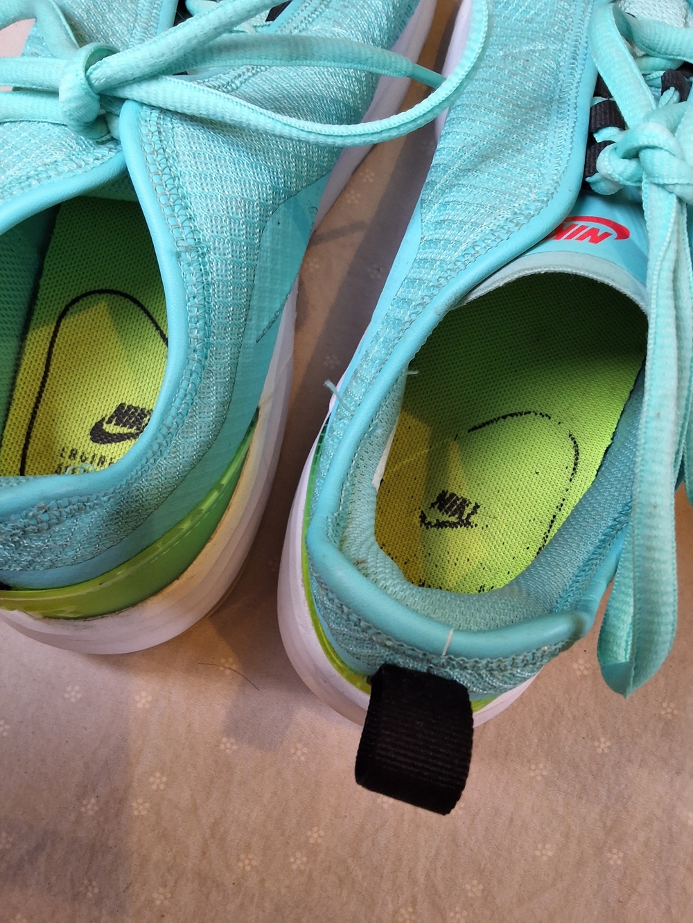 Nike Turquoise Running Sneakers - Picture 5 of 7